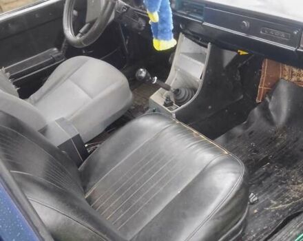 Синий ВАЗ 2105, объемом двигателя 0 л и пробегом 111 тыс. км за 250 $, фото 2 на Automoto.ua