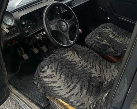 Синий ВАЗ 2105, объемом двигателя 1.3 л и пробегом 51 тыс. км за 430 $, фото 5 на Automoto.ua