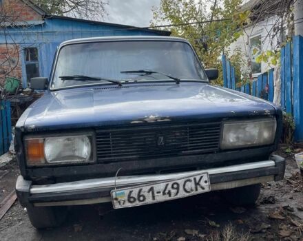 Синій ВАЗ 2105, об'ємом двигуна 1.3 л та пробігом 300 тис. км за 383 $, фото 5 на Automoto.ua