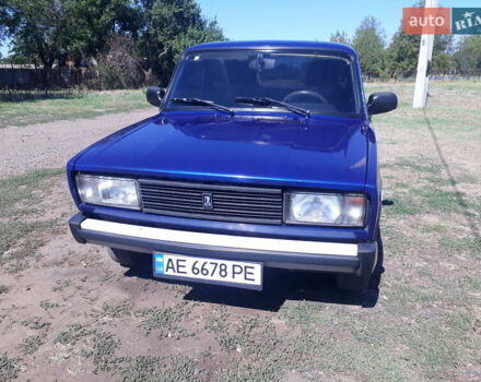 Синий ВАЗ 2105, объемом двигателя 1.3 л и пробегом 100 тыс. км за 932 $, фото 2 на Automoto.ua