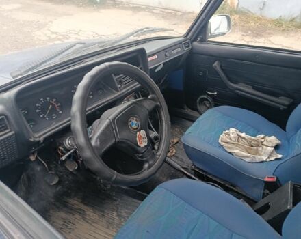 Синій ВАЗ 2105, об'ємом двигуна 1.2 л та пробігом 27 тис. км за 712 $, фото 4 на Automoto.ua