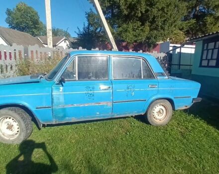 ВАЗ 2105 1987 в Черновцах на Automoto.ua Синий ВАЗ 2105, объемом двигателя 1 л и пробегом 43 тыс. км за 336 $, фото 1 на Automoto.ua