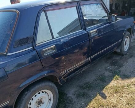 Синий ВАЗ 2105, объемом двигателя 1.5 л и пробегом 200 тыс. км за 388 $, фото 7 на Automoto.ua