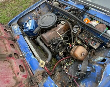 Синий ВАЗ 2105, объемом двигателя 1.5 л и пробегом 60 тыс. км за 154 $, фото 6 на Automoto.ua