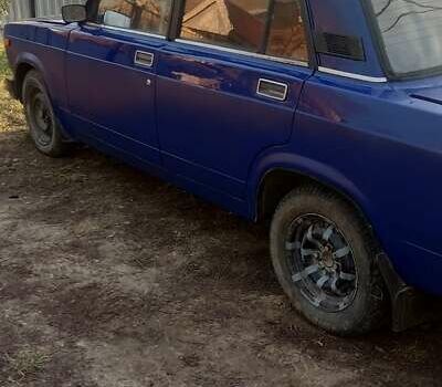 Синий ВАЗ 2105, объемом двигателя 1.3 л и пробегом 150 тыс. км за 850 $, фото 1 на Automoto.ua