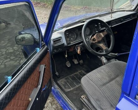 Синий ВАЗ 2105, объемом двигателя 0 л и пробегом 200 тыс. км за 500 $, фото 4 на Automoto.ua