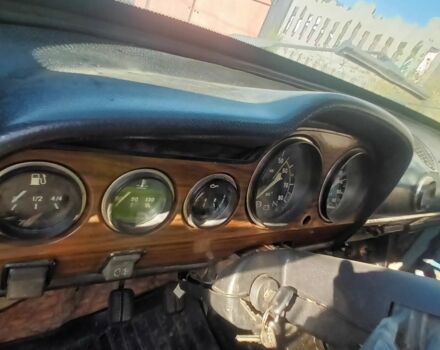 ВАЗ 2105 1987 в Черновцах на Automoto.ua Синий ВАЗ 2105, объемом двигателя 1 л и пробегом 43 тыс. км за 336 $, фото 6 на Automoto.ua