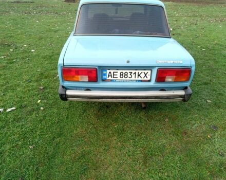 Синий ВАЗ 2105, объемом двигателя 1.5 л и пробегом 250 тыс. км за 709 $, фото 2 на Automoto.ua