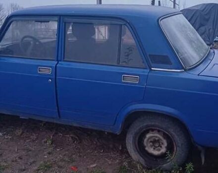 Синий ВАЗ 2105, объемом двигателя 1.5 л и пробегом 155 тыс. км за 500 $, фото 2 на Automoto.ua
