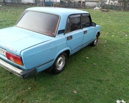 Синий ВАЗ 2105, объемом двигателя 1.5 л и пробегом 250 тыс. км за 709 $, фото 4 на Automoto.ua