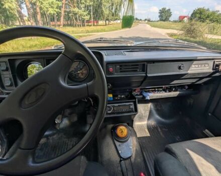 Синий ВАЗ 2105, объемом двигателя 1.3 л и пробегом 230 тыс. км за 1250 $, фото 8 на Automoto.ua
