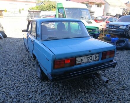 Синий ВАЗ 2105, объемом двигателя 1.5 л и пробегом 300 тыс. км за 349 $, фото 3 на Automoto.ua