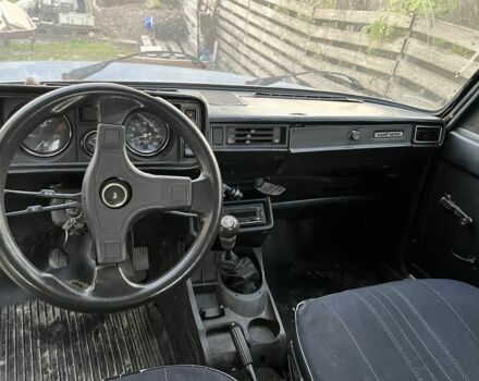 Синий ВАЗ 2105, объемом двигателя 0 л и пробегом 100 тыс. км за 450 $, фото 4 на Automoto.ua