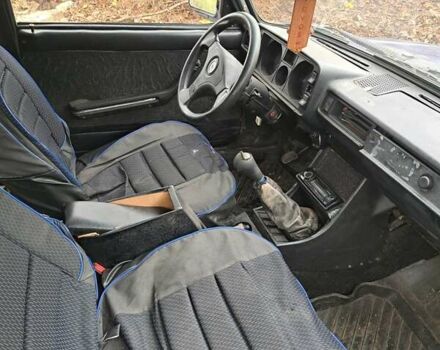 ВАЗ 2105 1990 в Доманевке на Automoto.ua Синий ВАЗ 2105, объемом двигателя 1.29 л и пробегом 130 тыс. км за 800 $, фото 2 на Automoto.ua