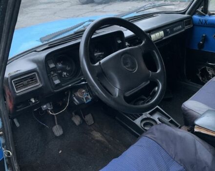 Синий ВАЗ 2105, объемом двигателя 1.5 л и пробегом 50 тыс. км за 334 $, фото 4 на Automoto.ua