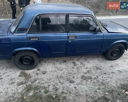Синий ВАЗ 2105, объемом двигателя 1.5 л и пробегом 68 тыс. км за 700 $, фото 1 на Automoto.ua