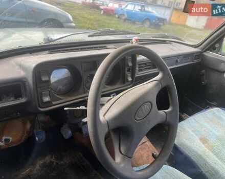 ВАЗ 2105 1990 в Харькове на Automoto.ua Синий ВАЗ 2105, объемом двигателя 1.2 л и пробегом 500 тыс. км за 200 $, фото 5 на Automoto.ua