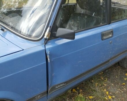 Синій ВАЗ 2105, об'ємом двигуна 1.5 л та пробігом 100 тис. км за 446 $, фото 4 на Automoto.ua