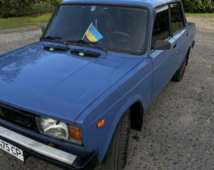 Синий ВАЗ 2105, объемом двигателя 1.3 л и пробегом 150 тыс. км за 900 $, фото 3 на Automoto.ua