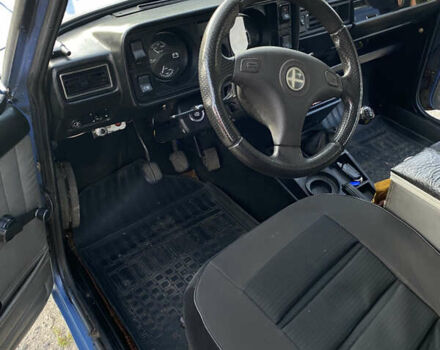 Синий ВАЗ 2105, объемом двигателя 1.3 л и пробегом 150 тыс. км за 900 $, фото 10 на Automoto.ua