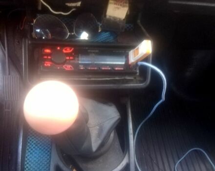 Синий ВАЗ 2105, объемом двигателя 1.3 л и пробегом 623 тыс. км за 700 $, фото 7 на Automoto.ua