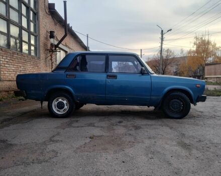 ВАЗ 2105 1991 в Конотопе на Automoto.ua Синий ВАЗ 2105, объемом двигателя 1.6 л и пробегом 13 тыс. км за 835 $, фото 4 на Automoto.ua