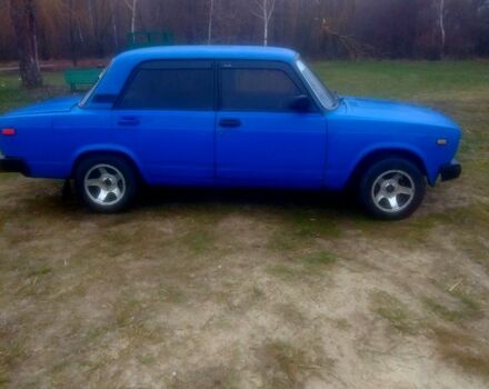 Синий ВАЗ 2105, объемом двигателя 1.3 л и пробегом 623 тыс. км за 700 $, фото 5 на Automoto.ua