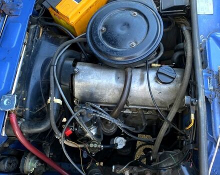 Синий ВАЗ 2105, объемом двигателя 1.3 л и пробегом 150 тыс. км за 1050 $, фото 2 на Automoto.ua