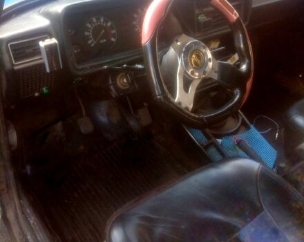 Синий ВАЗ 2105, объемом двигателя 1.3 л и пробегом 623 тыс. км за 700 $, фото 3 на Automoto.ua