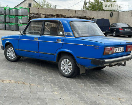 Синий ВАЗ 2105, объемом двигателя 1.3 л и пробегом 70 тыс. км за 700 $, фото 4 на Automoto.ua