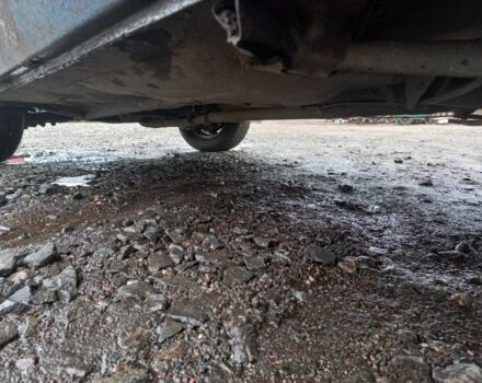 Синий ВАЗ 2105, объемом двигателя 0 л и пробегом 99 тыс. км за 403 $, фото 4 на Automoto.ua