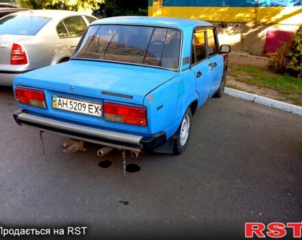 Синий ВАЗ 2105, объемом двигателя 1.5 л и пробегом 200 тыс. км за 350 $, фото 4 на Automoto.ua