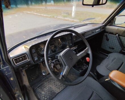 Синий ВАЗ 2105, объемом двигателя 1.2 л и пробегом 76 тыс. км за 1000 $, фото 6 на Automoto.ua