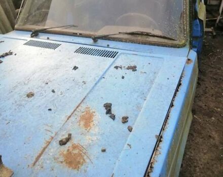 Синий ВАЗ 2105, объемом двигателя 0 л и пробегом 120 тыс. км за 237 $, фото 1 на Automoto.ua