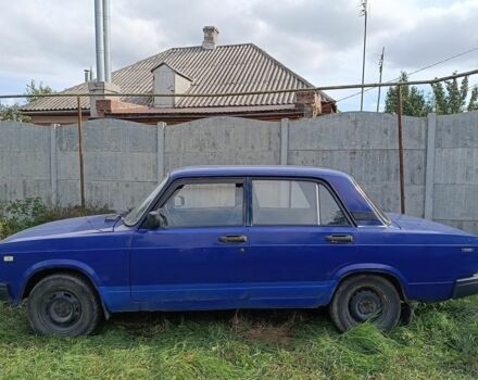 Синий ВАЗ 2105, объемом двигателя 1.5 л и пробегом 134 тыс. км за 700 $, фото 6 на Automoto.ua