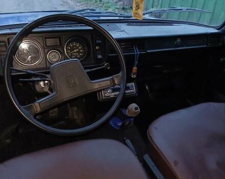 Синий ВАЗ 2105, объемом двигателя 1.3 л и пробегом 200 тыс. км за 650 $, фото 6 на Automoto.ua