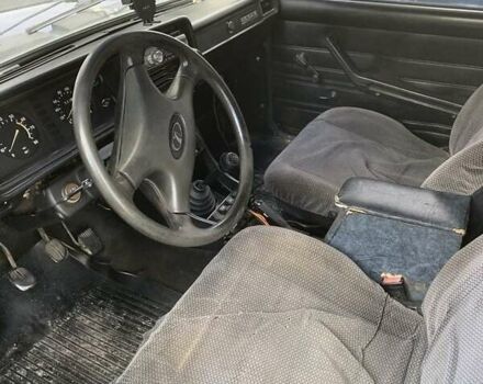 Синий ВАЗ 2105, объемом двигателя 1.5 л и пробегом 77 тыс. км за 600 $, фото 16 на Automoto.ua