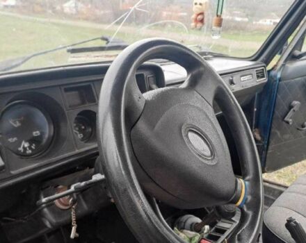 Синий ВАЗ 2105, объемом двигателя 1.5 л и пробегом 250 тыс. км за 710 $, фото 7 на Automoto.ua