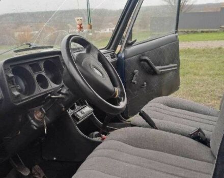 Синий ВАЗ 2105, объемом двигателя 1.5 л и пробегом 250 тыс. км за 710 $, фото 3 на Automoto.ua