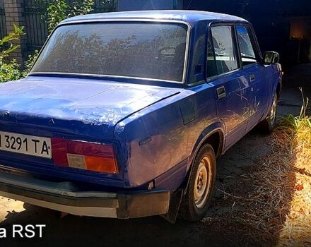 Синий ВАЗ 2105, объемом двигателя 1.5 л и пробегом 57 тыс. км за 360 $, фото 2 на Automoto.ua