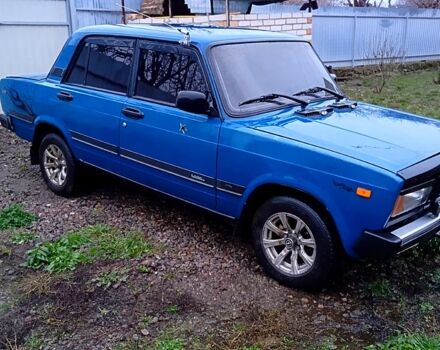 Синій ВАЗ 2105, об'ємом двигуна 1.5 л та пробігом 274 тис. км за 2300 $, фото 2 на Automoto.ua