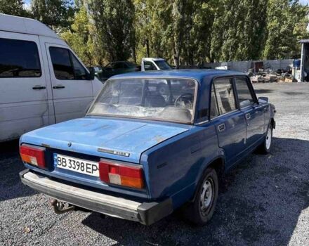Синий ВАЗ 2105, объемом двигателя 1.5 л и пробегом 235 тыс. км за 650 $, фото 2 на Automoto.ua