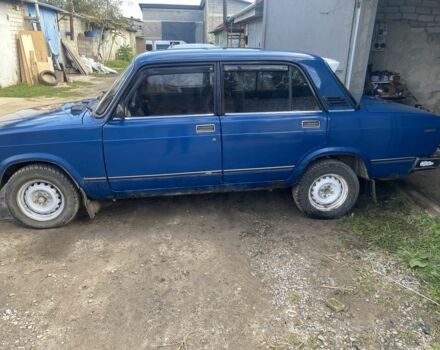 Синий ВАЗ 2105, объемом двигателя 1.5 л и пробегом 92 тыс. км за 800 $, фото 4 на Automoto.ua