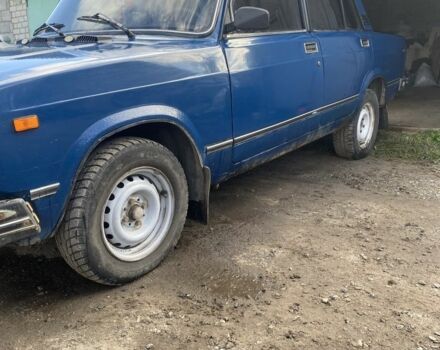 Синий ВАЗ 2105, объемом двигателя 1.5 л и пробегом 92 тыс. км за 800 $, фото 3 на Automoto.ua
