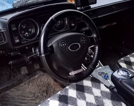 Синій ВАЗ 2105, об'ємом двигуна 1.5 л та пробігом 274 тис. км за 2300 $, фото 8 на Automoto.ua