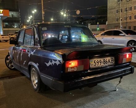 Синий ВАЗ 2105, объемом двигателя 1.5 л и пробегом 666 тыс. км за 1450 $, фото 3 на Automoto.ua