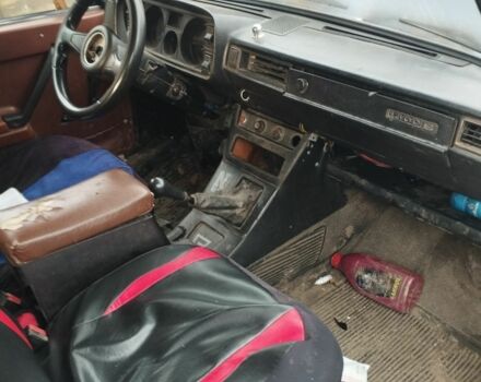 Синий ВАЗ 2105, объемом двигателя 0 л и пробегом 777 тыс. км за 356 $, фото 2 на Automoto.ua