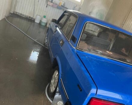 Синий ВАЗ 2105, объемом двигателя 1.5 л и пробегом 20 тыс. км за 616 $, фото 2 на Automoto.ua