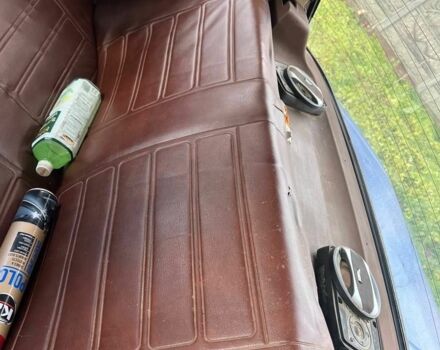 Синий ВАЗ 2105, объемом двигателя 1.5 л и пробегом 20 тыс. км за 616 $, фото 3 на Automoto.ua