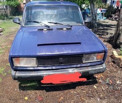 Синий ВАЗ 2105, объемом двигателя 1.3 л и пробегом 1000 тыс. км за 310 $, фото 1 на Automoto.ua